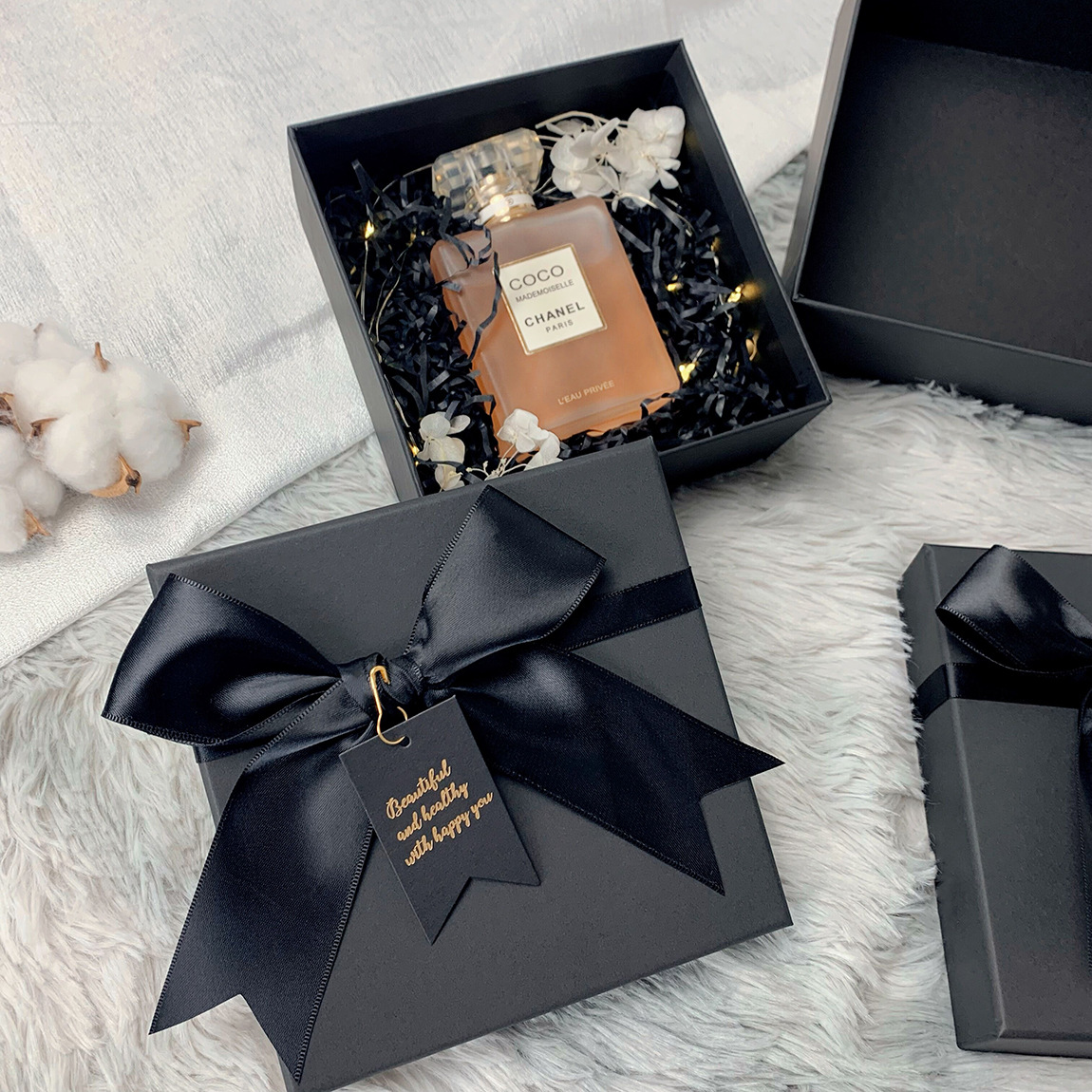 Black Ribbon Luxury Gift Packaging Box