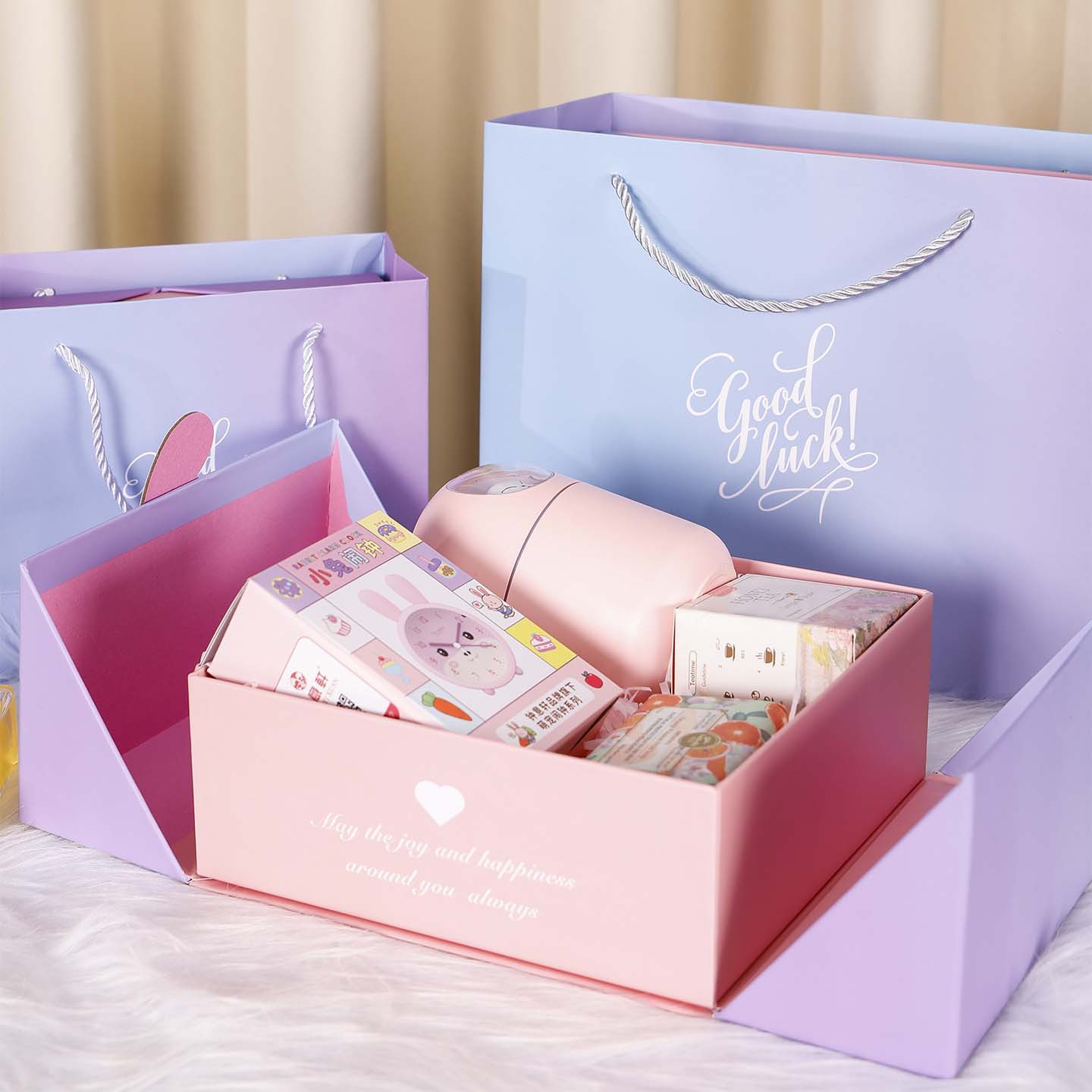 Purple Gradient Heart Decor Gift Box