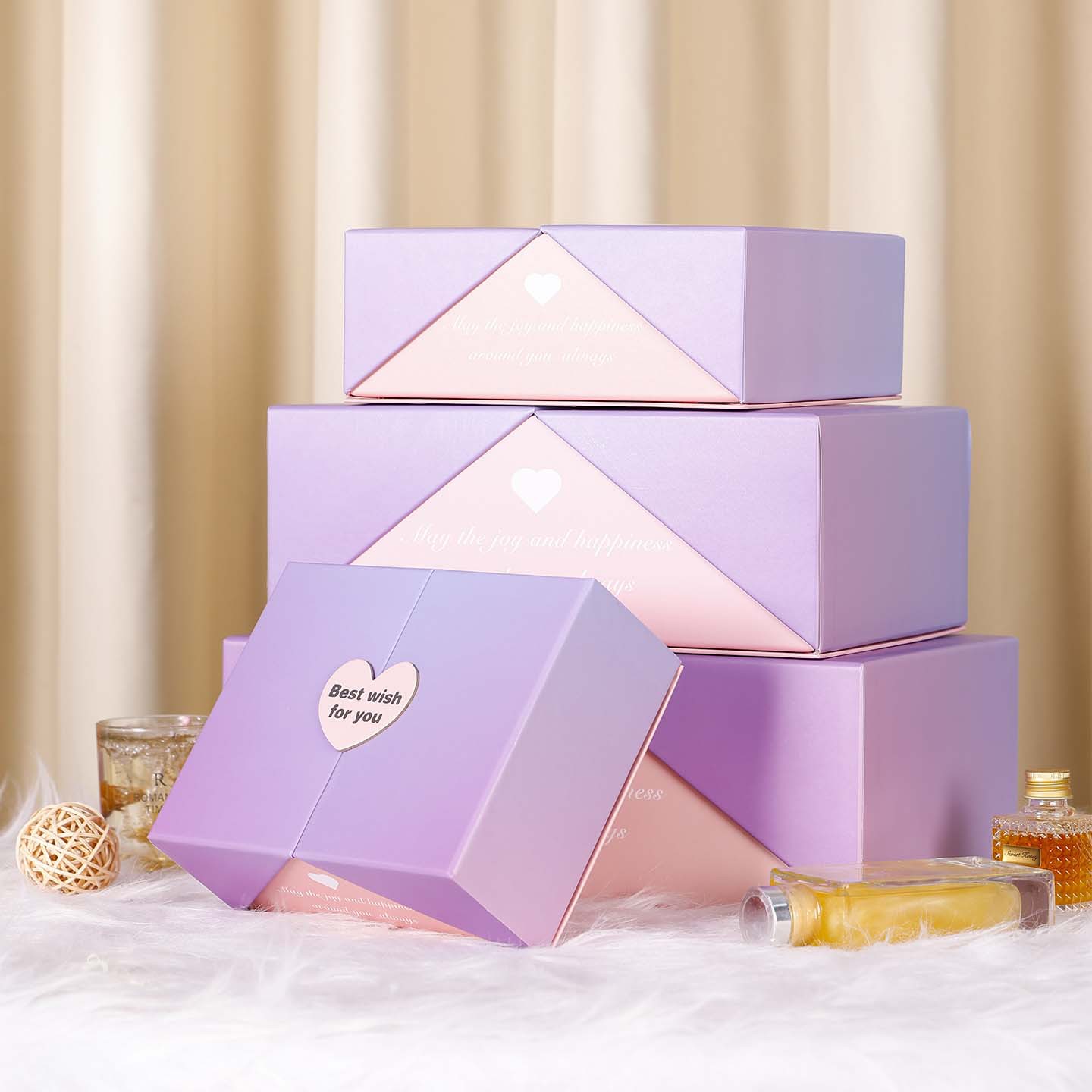 Purple Gradient Heart Decor Gift Box